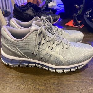 Women’s ASICS Quanum 360